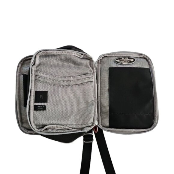 Tumi Ducati Crossbody Shoulder Bag 6516Rce Collaboration Black & Red Axis Map - Picture 7 of 9